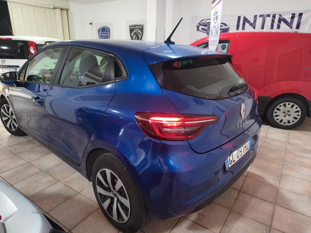 Renault Clio TCe 90 CV 5 porte Equilibre 2022(12 mesi di GARANZIA)
