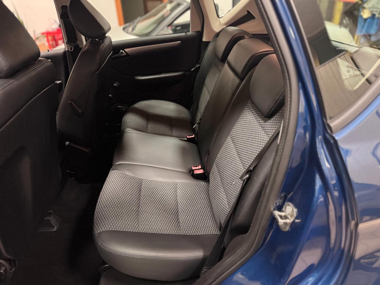 Mercedes-benz A 160 BlueEFFICIENCY Elegance