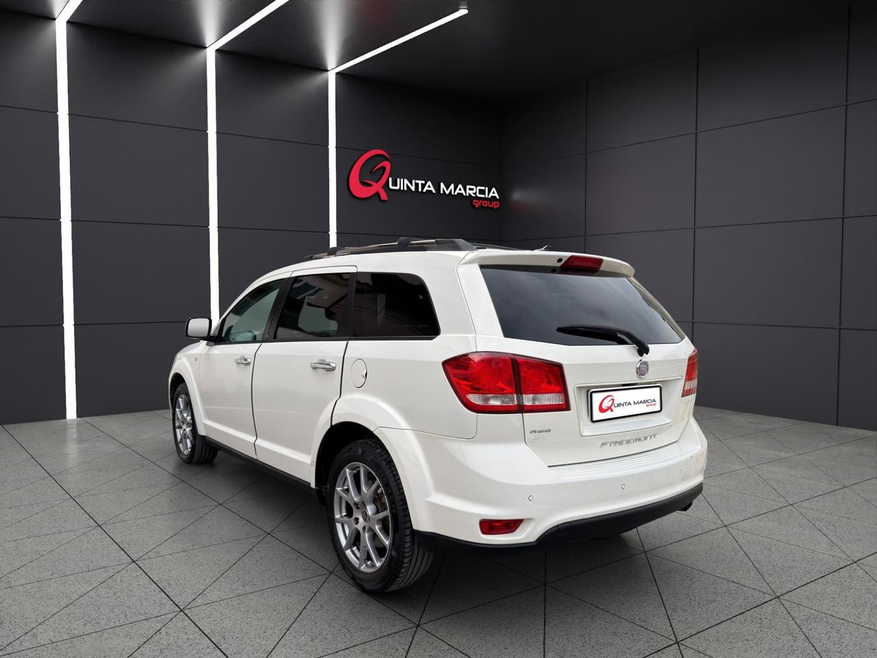 Fiat Freemont 2.0 Mjt 170 CV 4x4 Lounge AUTOM/NAVI/KEYLESS