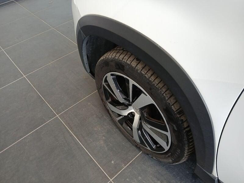 Peugeot 2008 1.6 bluehdi Allure 100cv my16