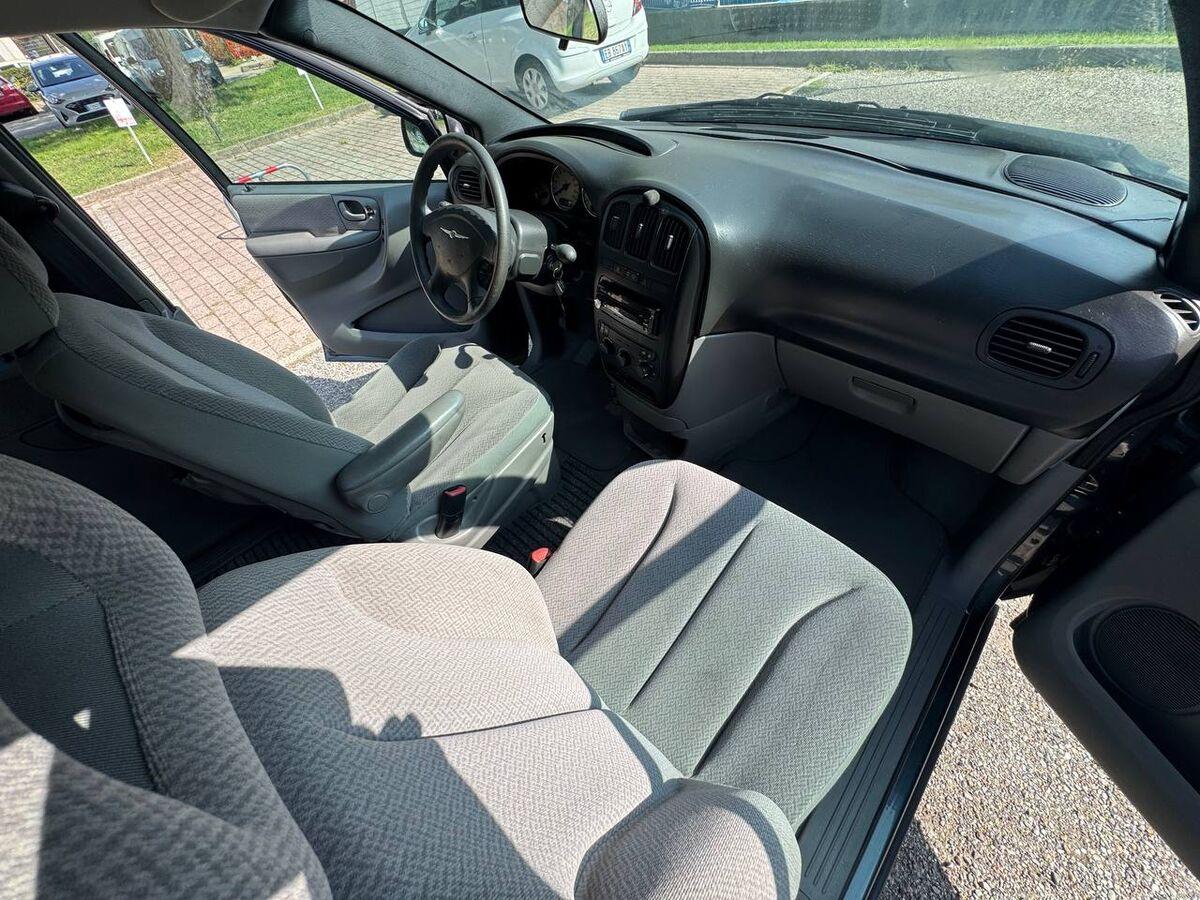 Chrysler Voyager IV 2004 DISTRIBUZIONE APPENA FATTA!