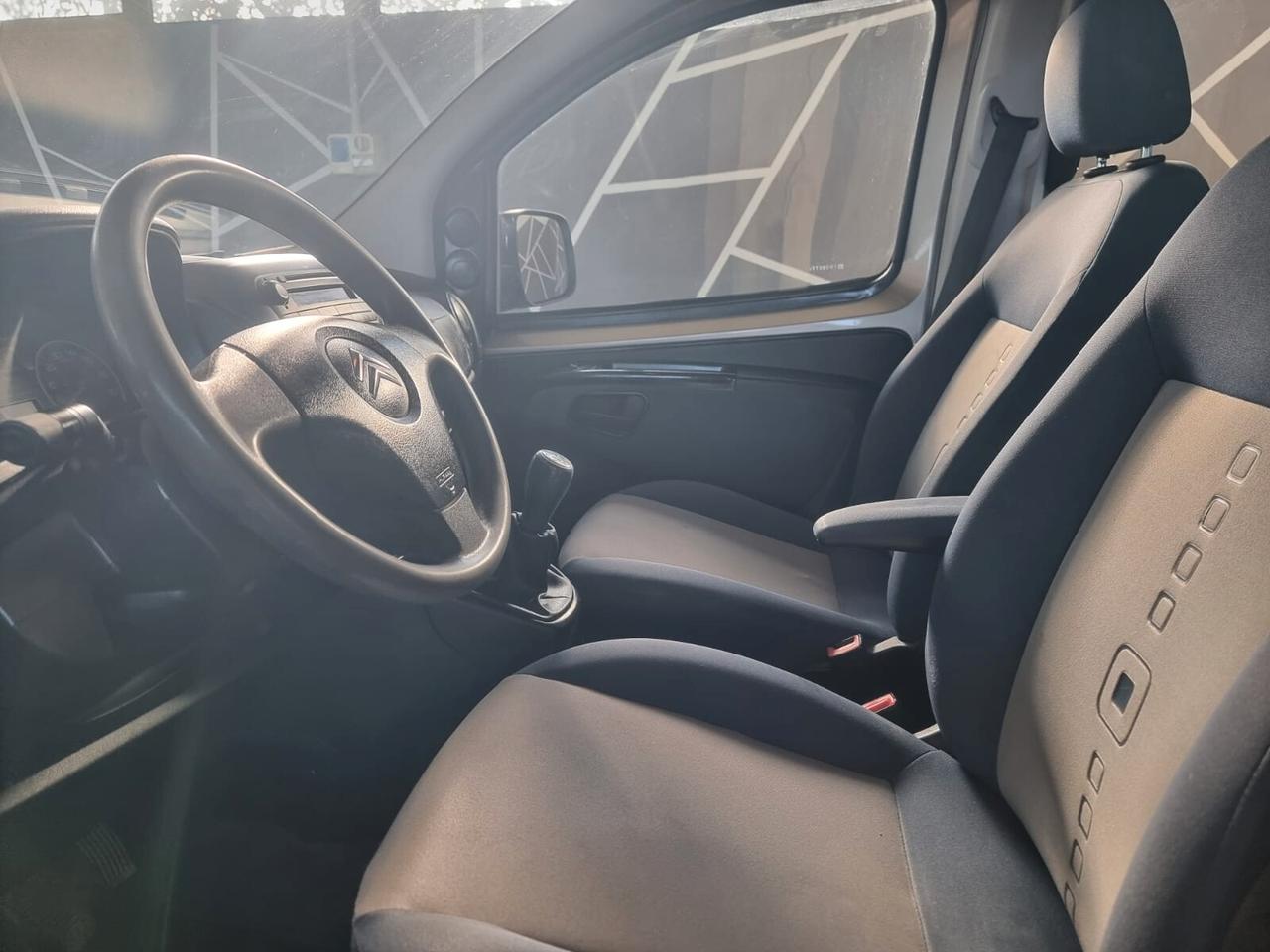 Citroen Nemo Multispace 1.3 HDi 75CV S&S Silver Selection NEOPATENTATI