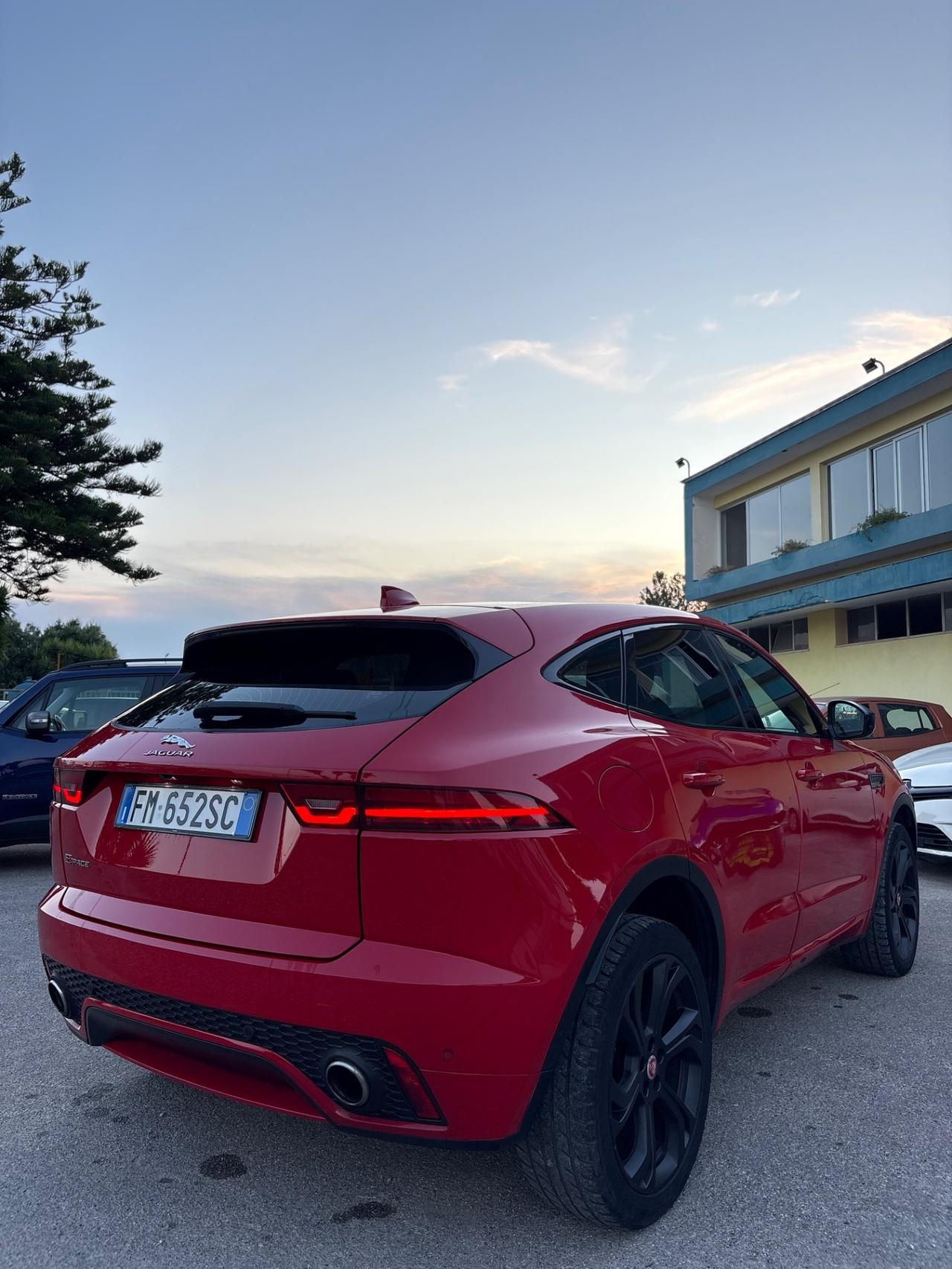 Jaguar E-Pace 2.0D 180 CV AWD aut. First Edition