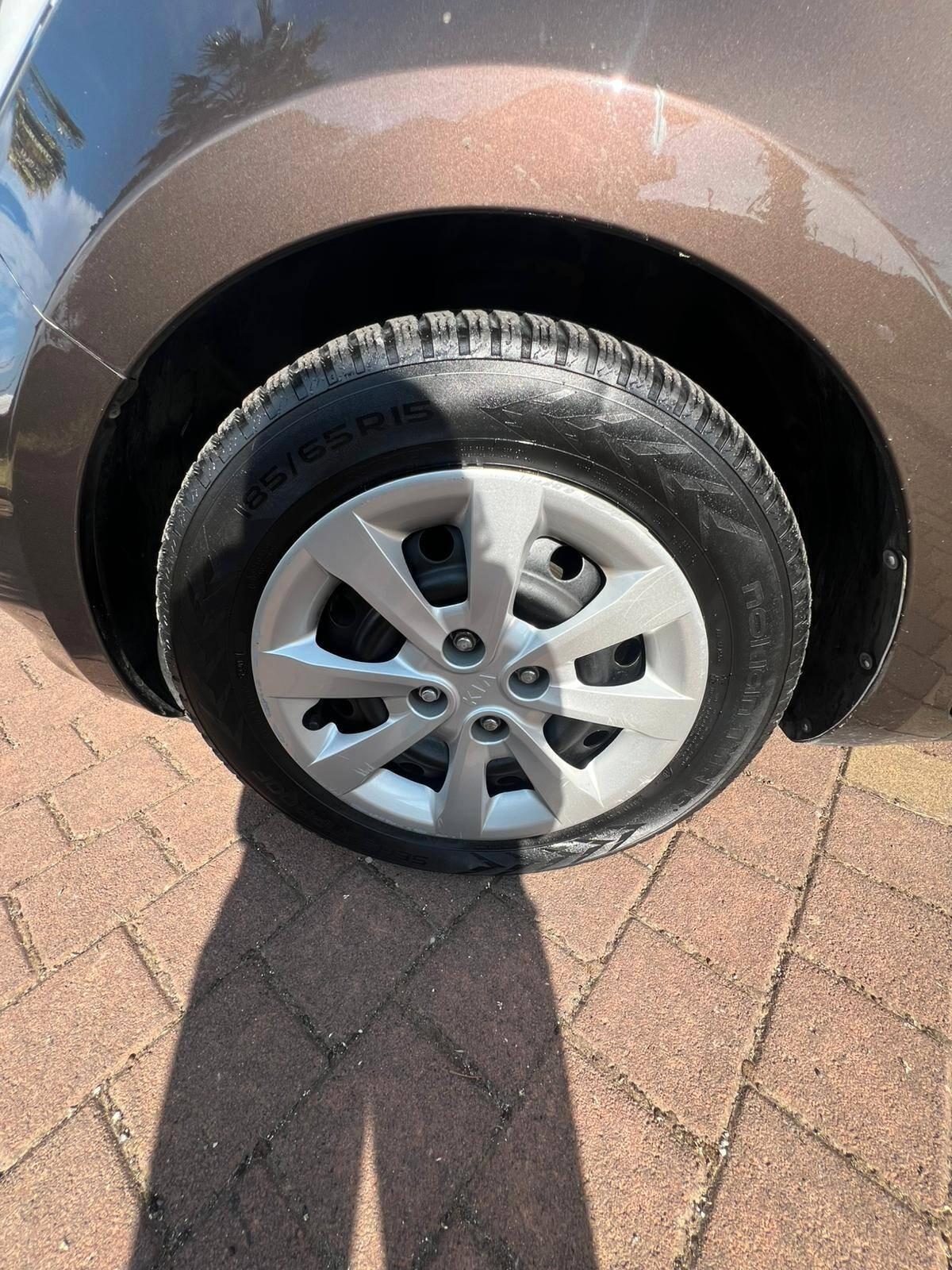 Kia Rio 1.4 CRDi WGT 5p. EX