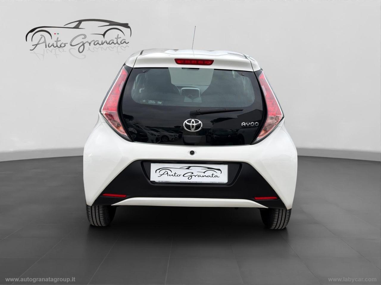 TOYOTA Aygo 1.0 VVT-i 69 CV 5p. x-cool IDEALE PER NEOPATENTATI