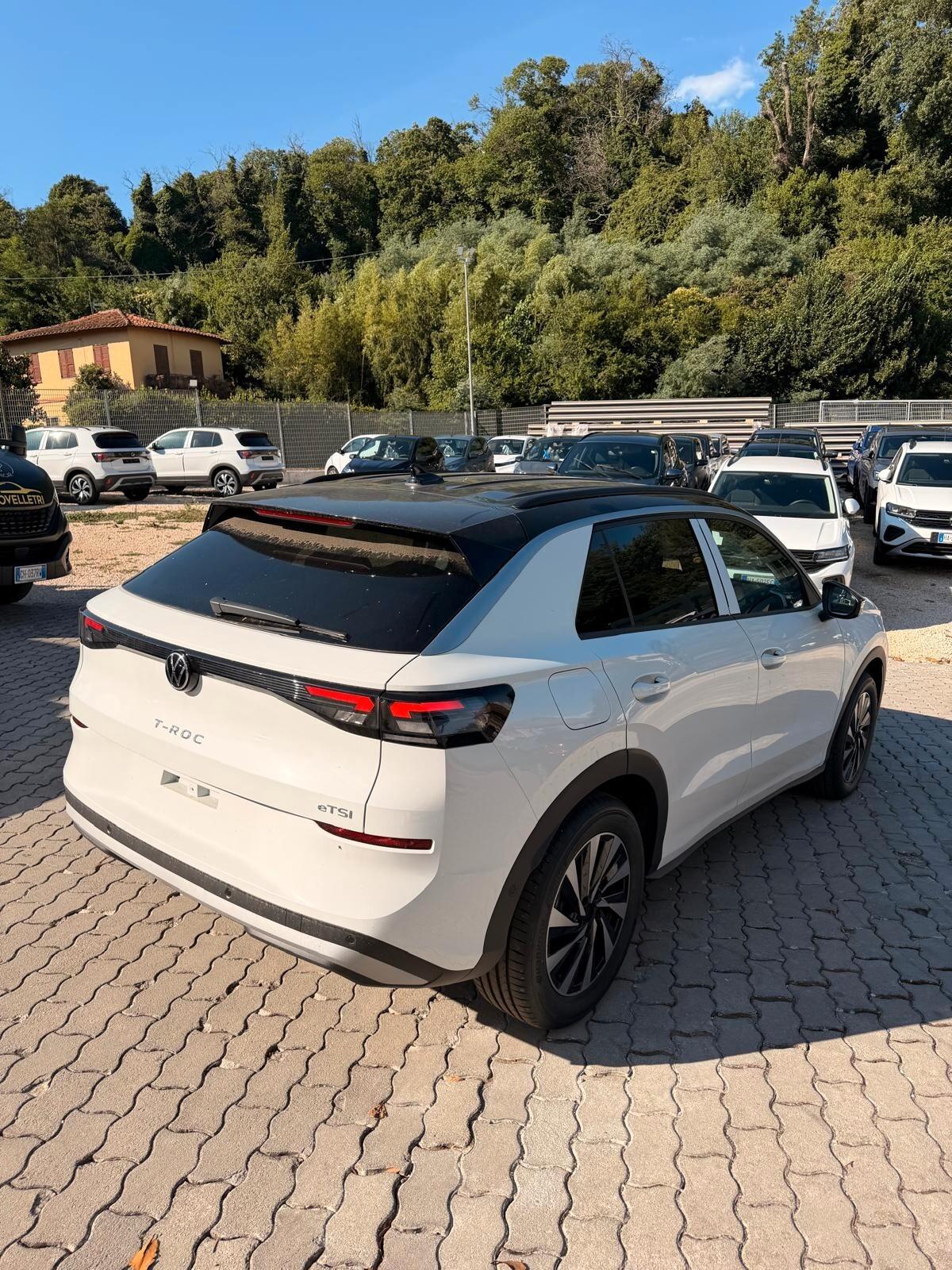 Volkswagen T-Roc 1.5 eTSI ACT DSG Life
