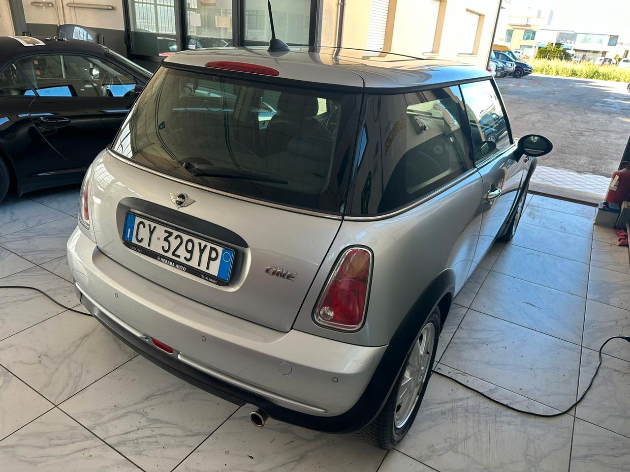 Mini 1.6 16V One