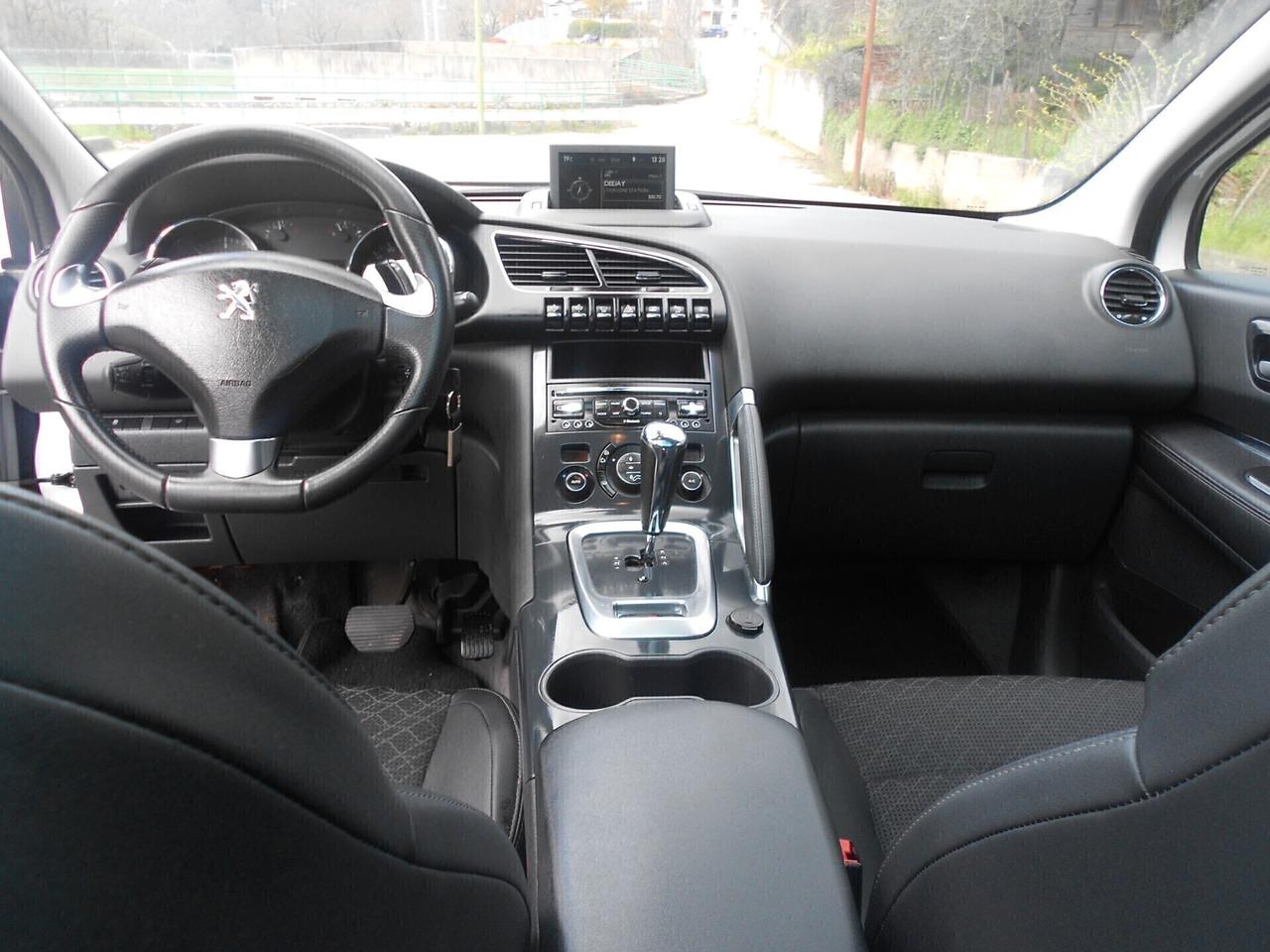 3008(my'16)1.6HDI(STRAFULL-TETTO-NAVI-C.A.-F1)E5B