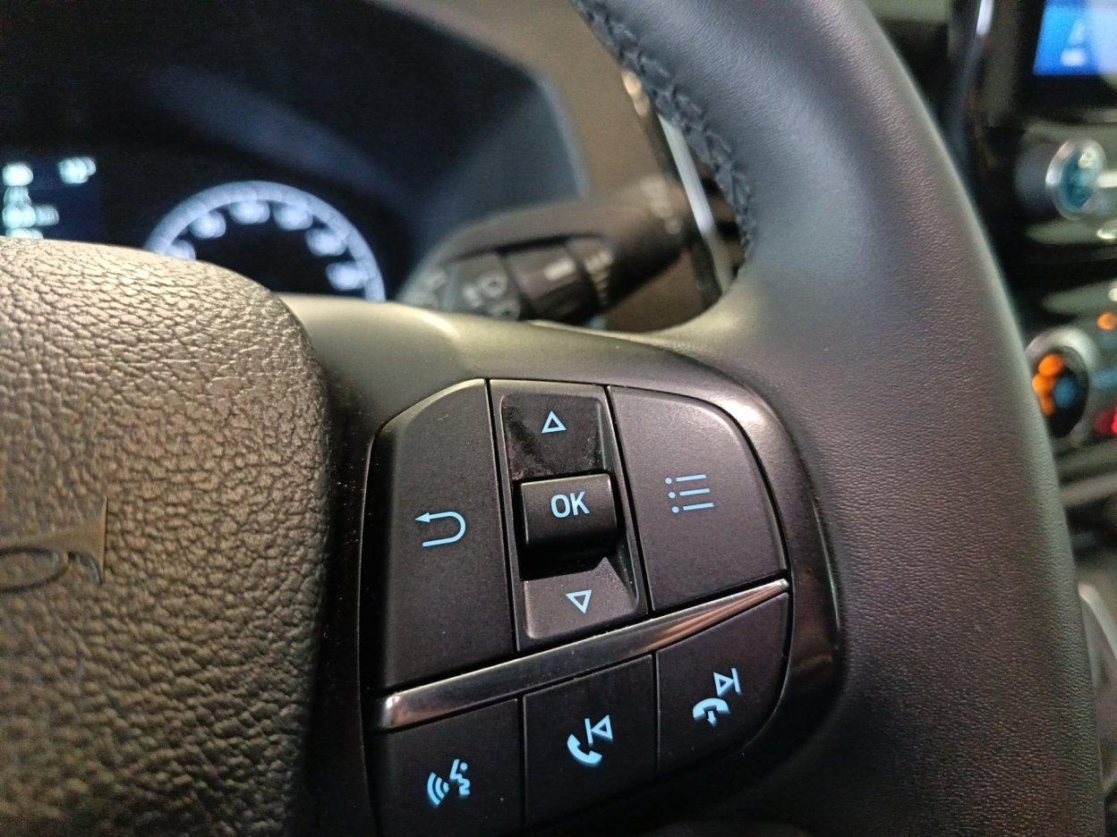 FORD Tourneo Custom 1ª s - Tourneo Custom 320 2.0 EcoBlue 150CV MHEV PC Active