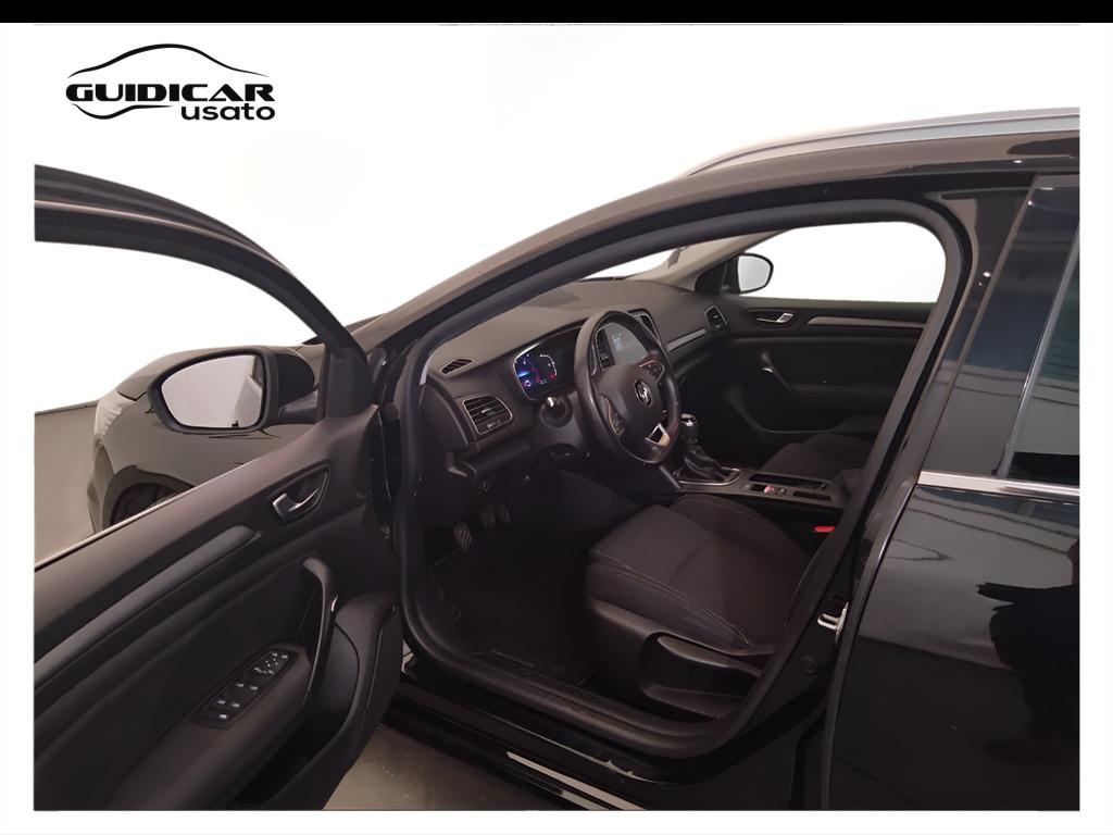 RENAULT Megane IV 2020 Sporter - Megane Sporter 1.5 blue dci Busines