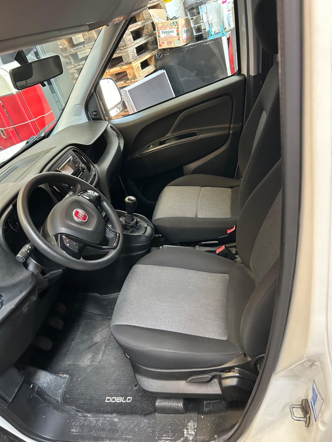 Fiat Doblo Doblò 2018 64000KM