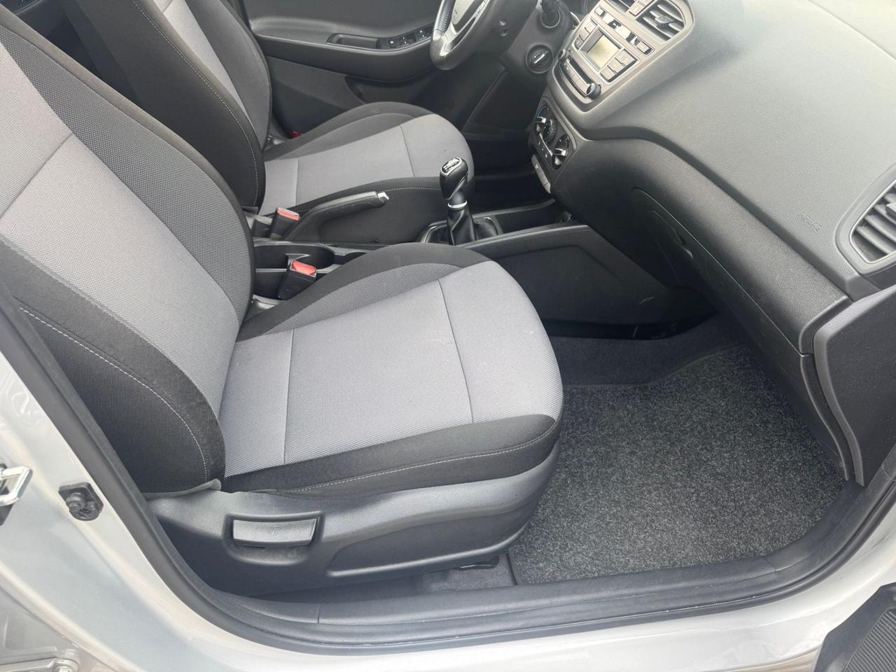 Hyundai i20 1.1 CRDi 12V 5 porte Style neopatentati