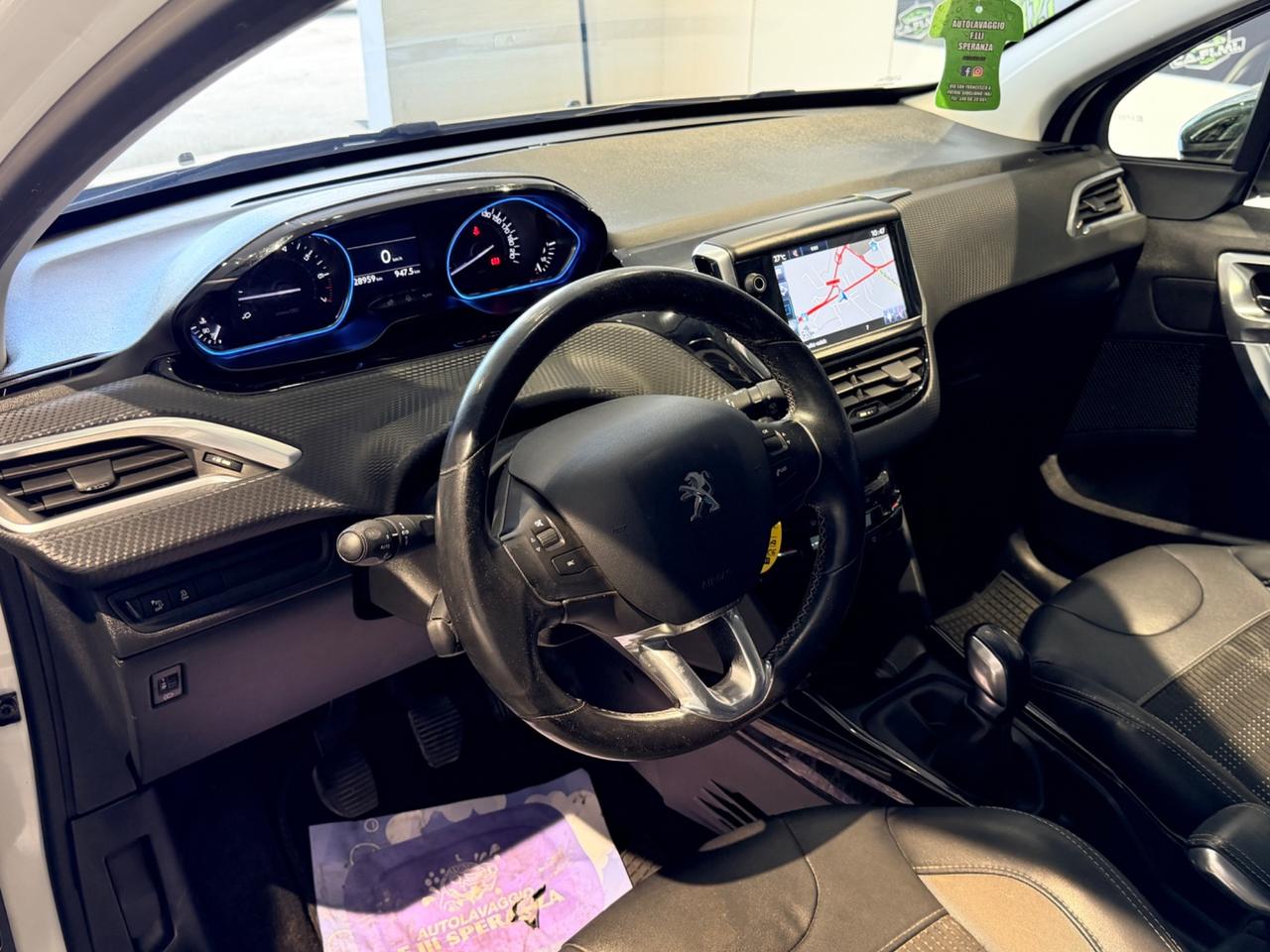 Peugeot 2008 - 2016 1.2 PureTech 82 Allure