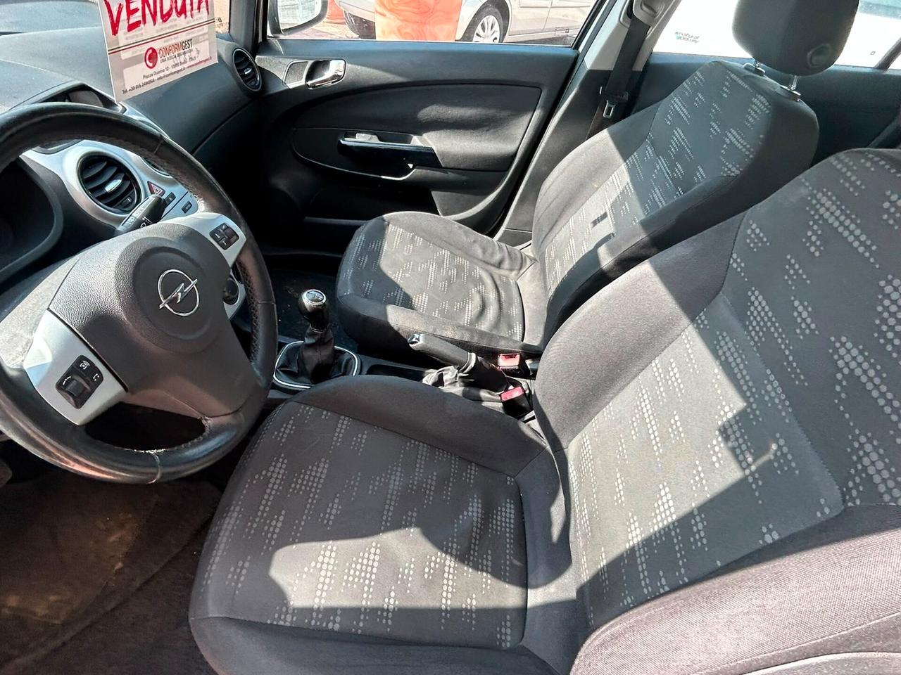 Opel Corsa 1.2 85CV 5 porte GPL-TECH Club