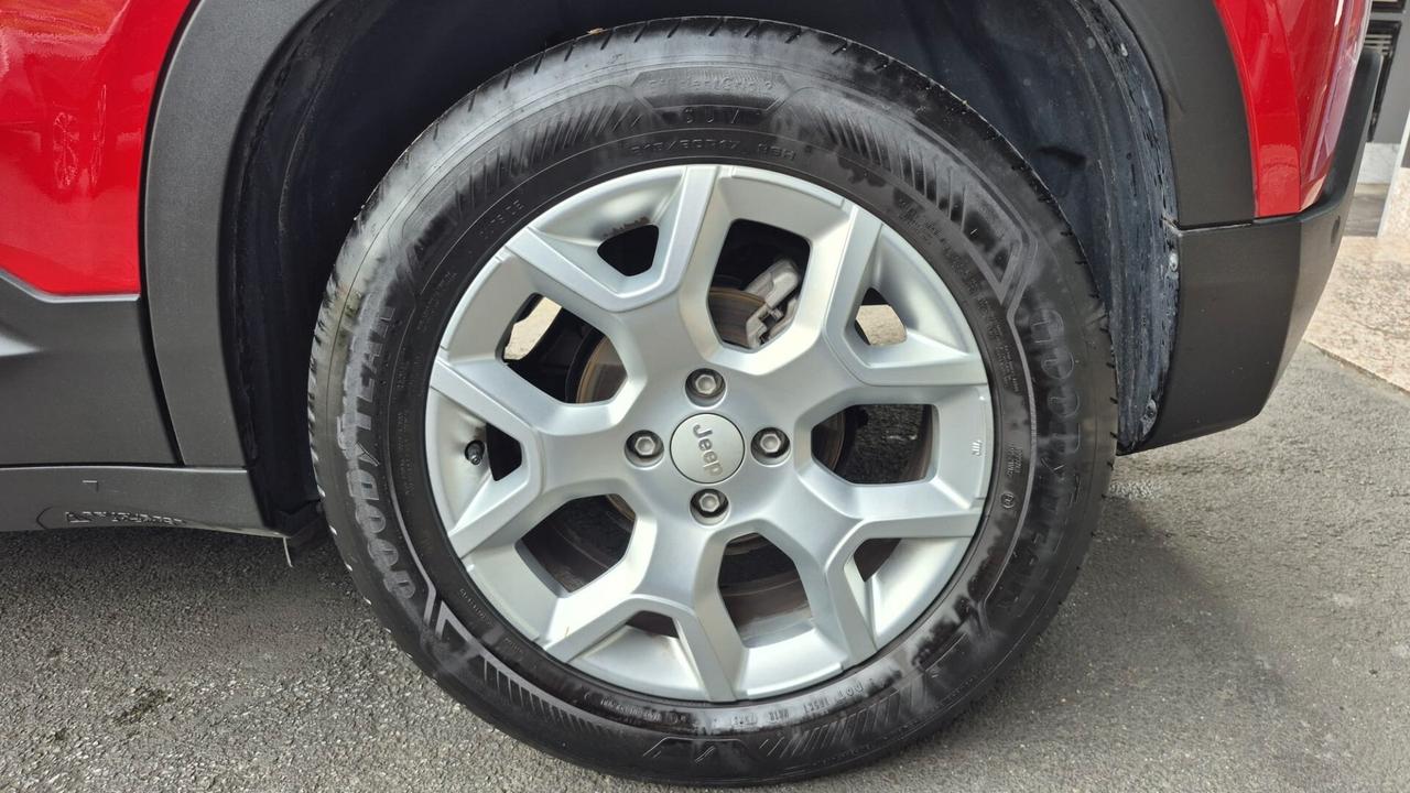 Jeep Avenger 1.2 Turbo 100 CV Longitude + Teck & Stile Pack