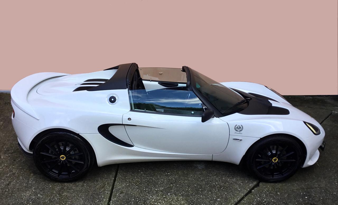 Lotus Elise Sport 220