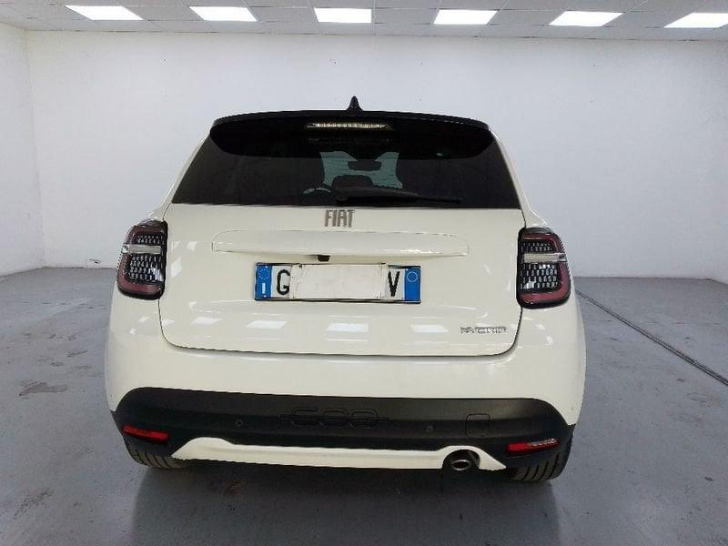 FIAT 600 1.2 hybrid La Prima 110cv auto