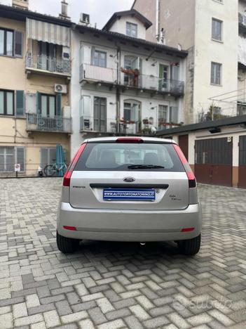 FORD Fiesta 1.2 /euro4 benz/Ok neo Patentati