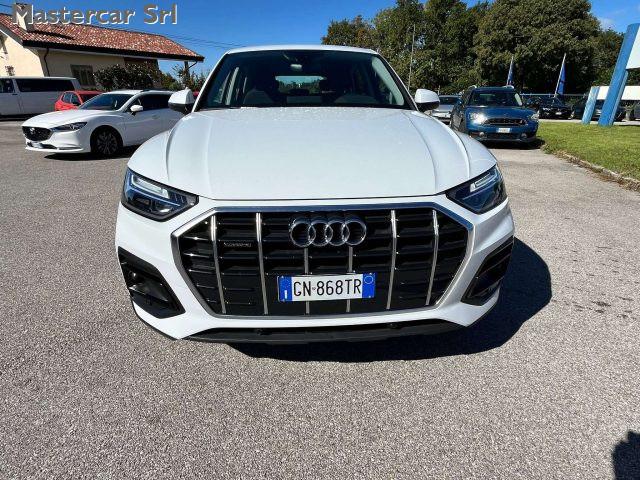 AUDI Q5 Sportback 40 2.0 tdi Advanced 4x4 s-tronic GN868TR