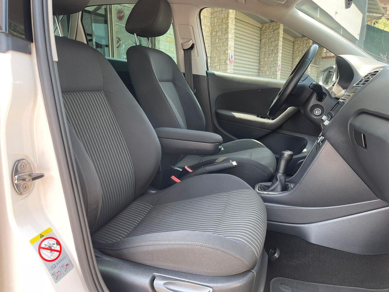 Volkswagen Polo 1.6 TDI 90CV DPF 5 porte Highline NEO PATENTATI