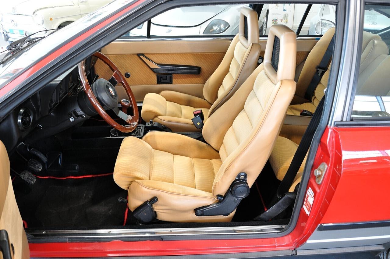 Alfa Romeo Alfetta GTV 2.0