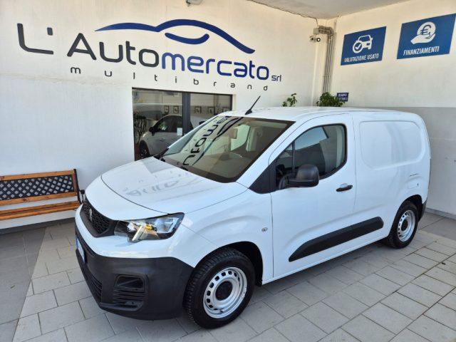 PEUGEOT Partner BlueHDi ATTREZZATO