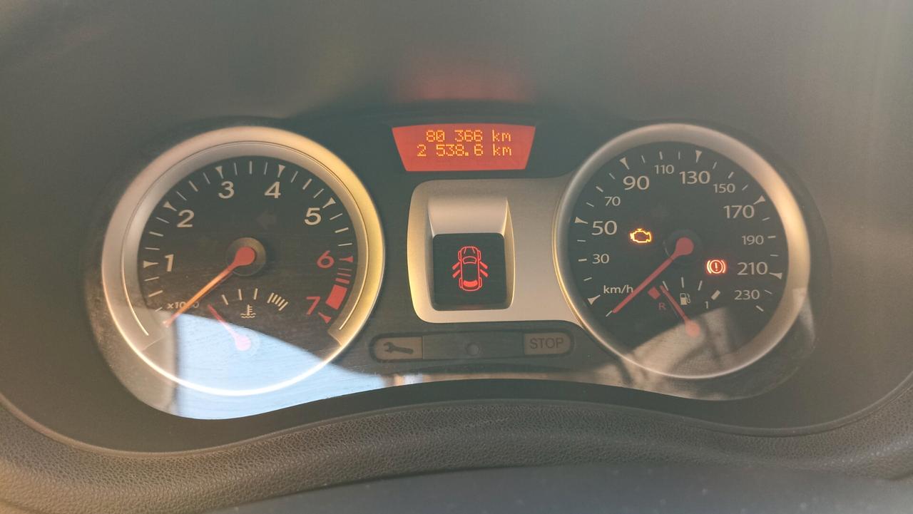 Renault Clio 1.2 16V 5 porte Dynamique