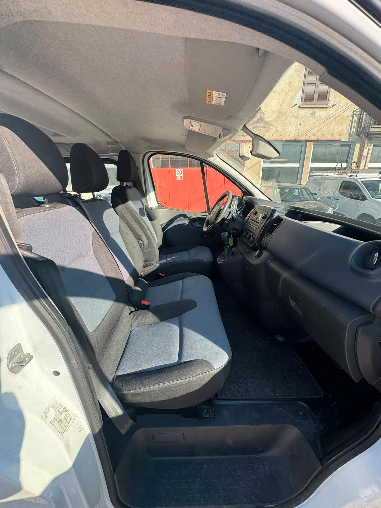 Opel Vivaro 29 1.6 CDTI PC-TN 9 POSTI