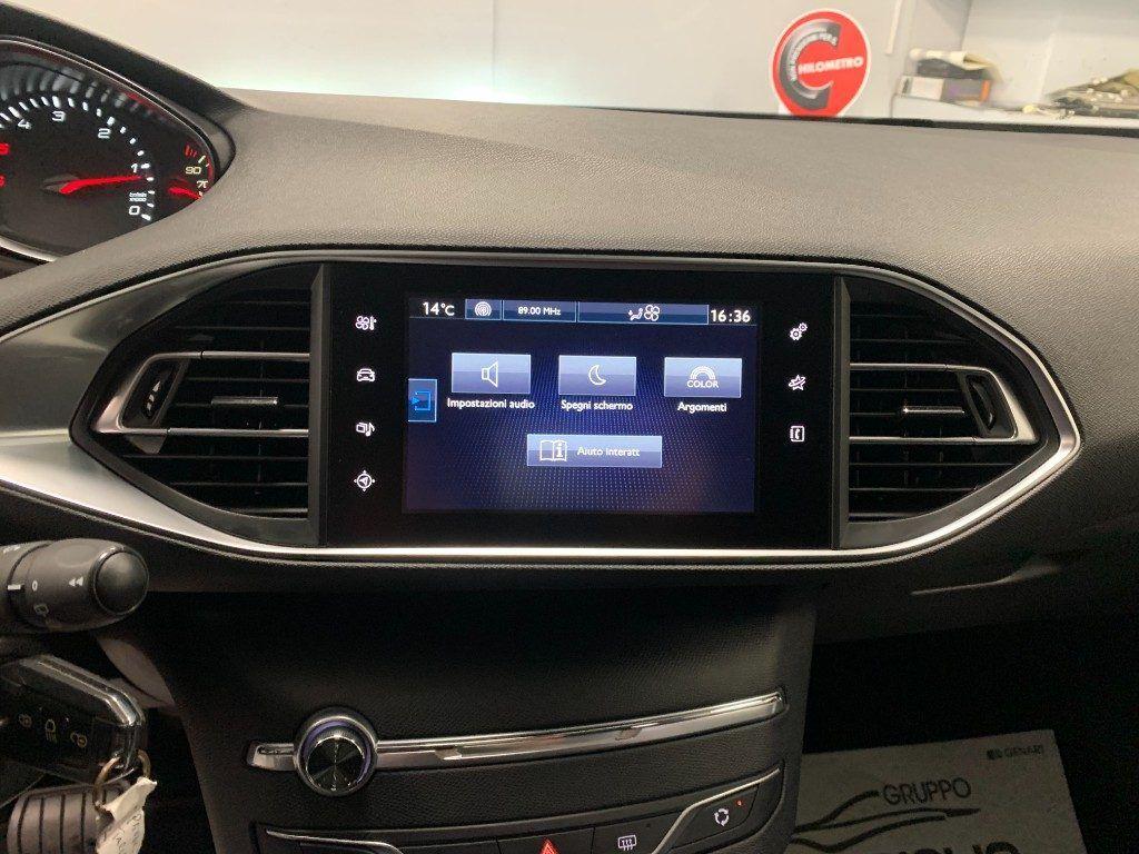 Peugeot 308 5 Porte 1.6 Diesel Automatico EAT6 Business