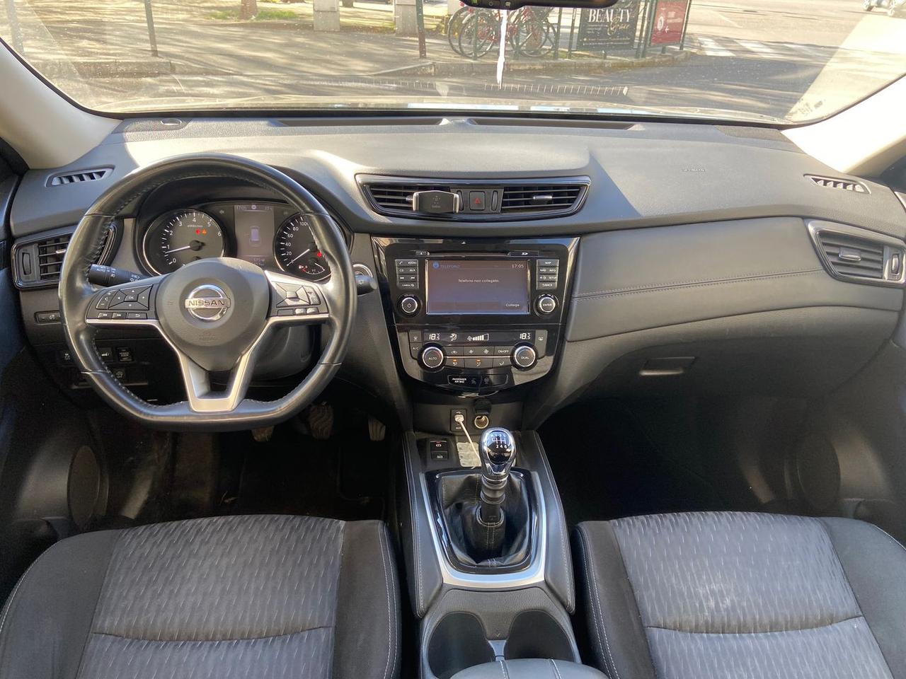 Nissan X-Trail N-Connecta 1.6 DIG-T #10177