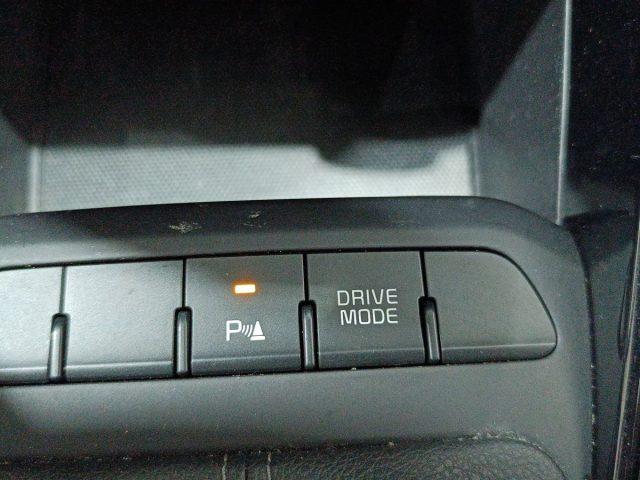 KIA Stonic 1.0 T-GDi 100 CV MHEV MT Black Edition