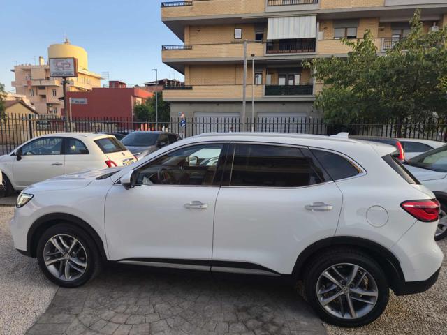 MG EHS Plug-in Hybrid Luxury PLUG -IN aziendale