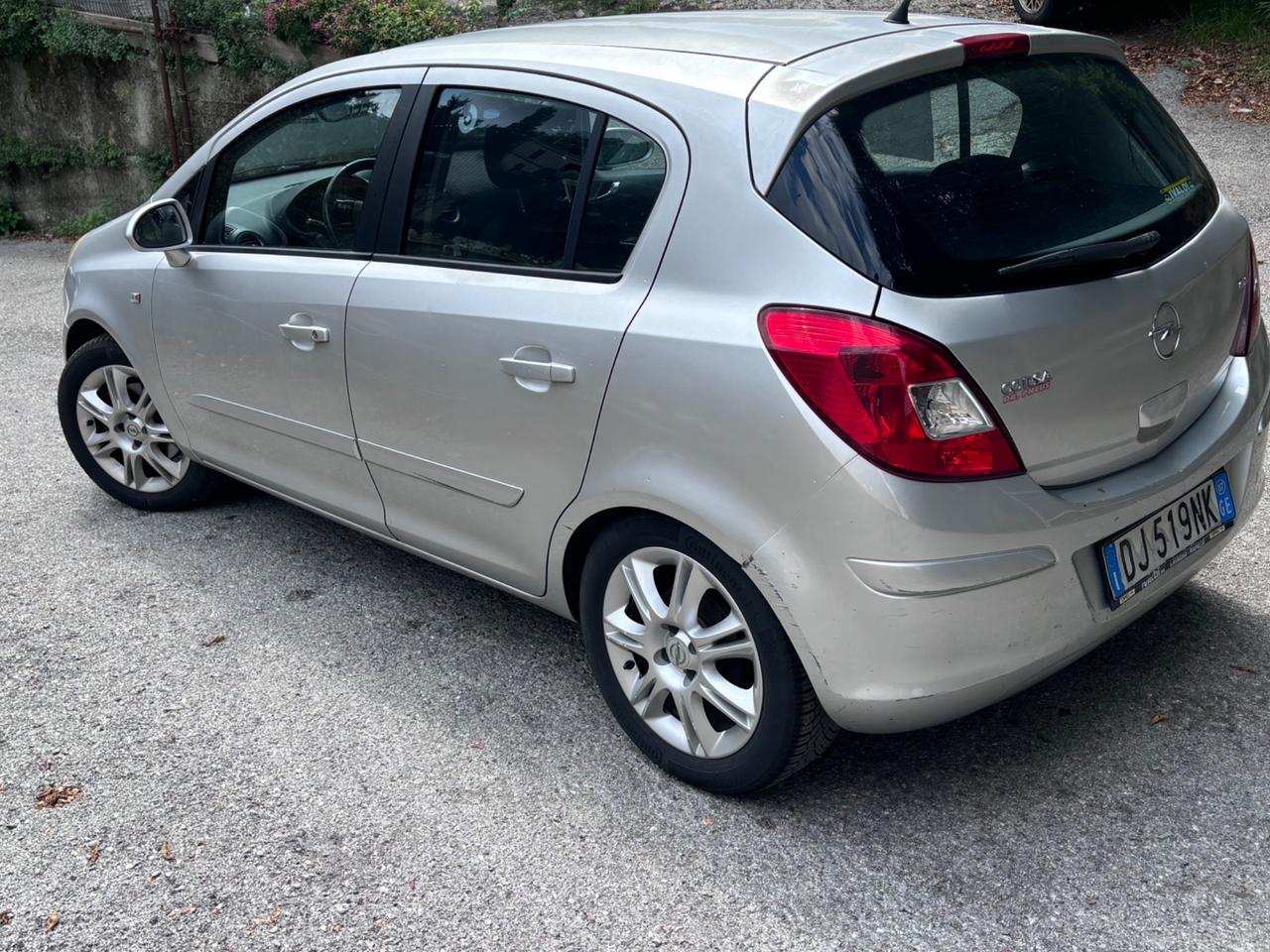 Opel Corsa 1.3 CDTI 90CV 5 porte Cosmo