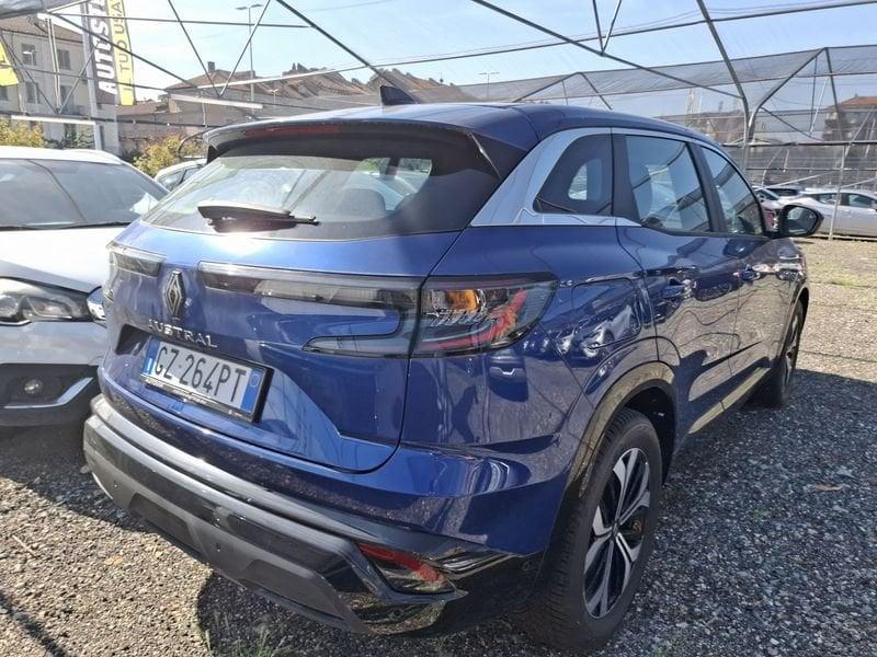 Renault Austral evolution MY23 mild hybrid advanced 130
