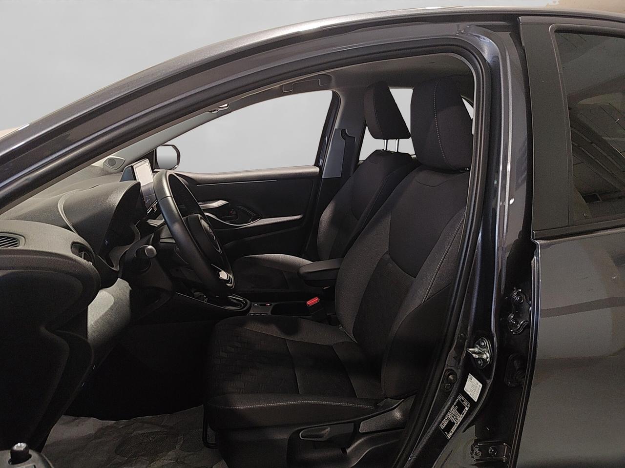 Toyota Yaris 1.5 Hybrid 5 porte Trend
