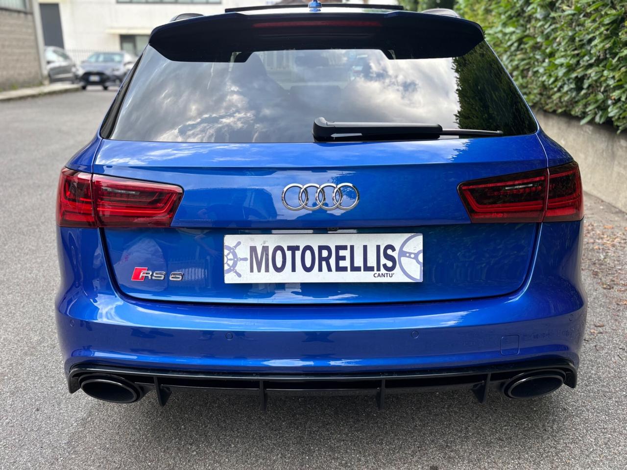 Audi RS6 RS 6 Avant 4.0 TFSI quattro tiptronic performance