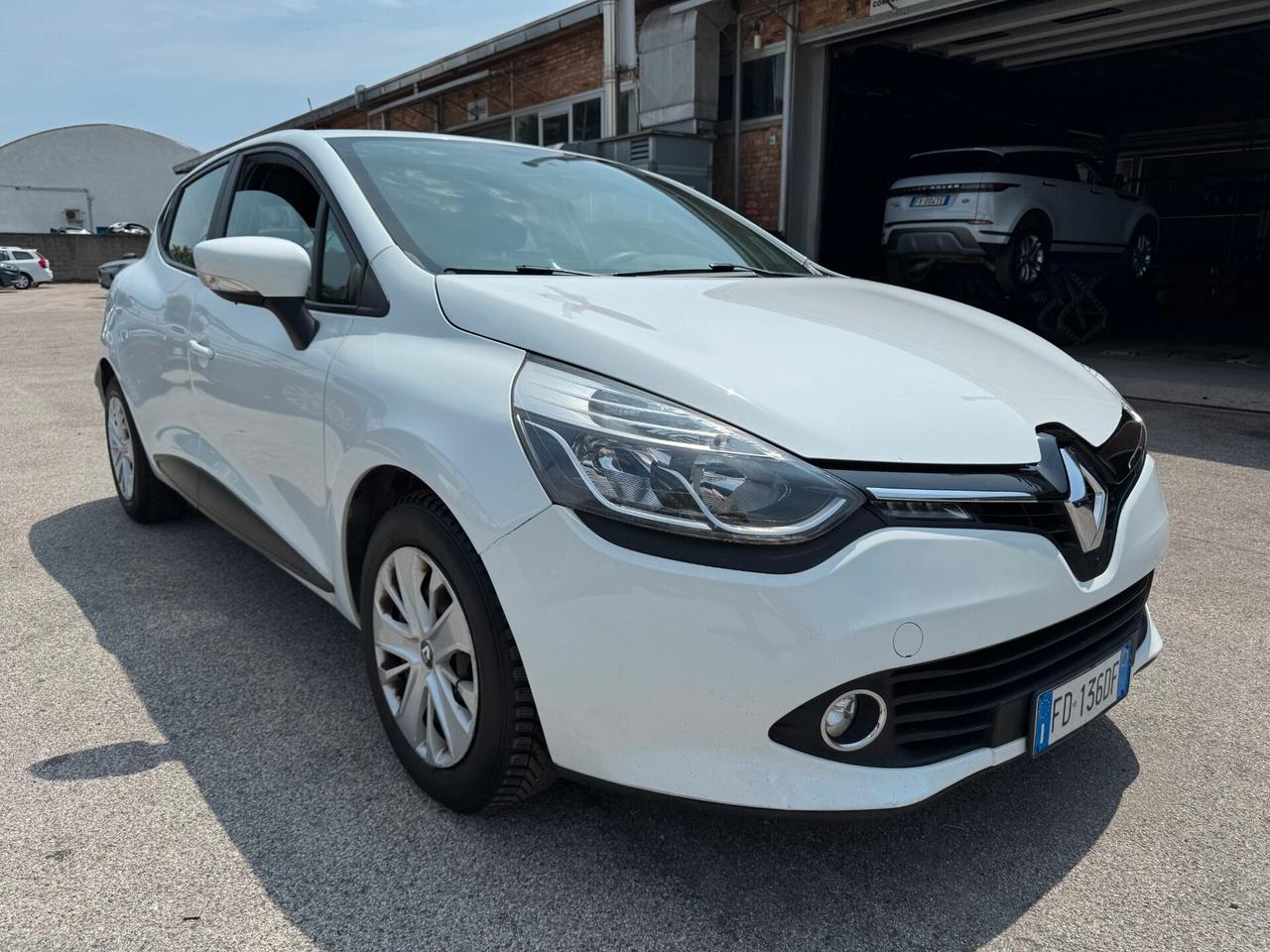 Renault Clio 1.2 75CV 5 porte Life