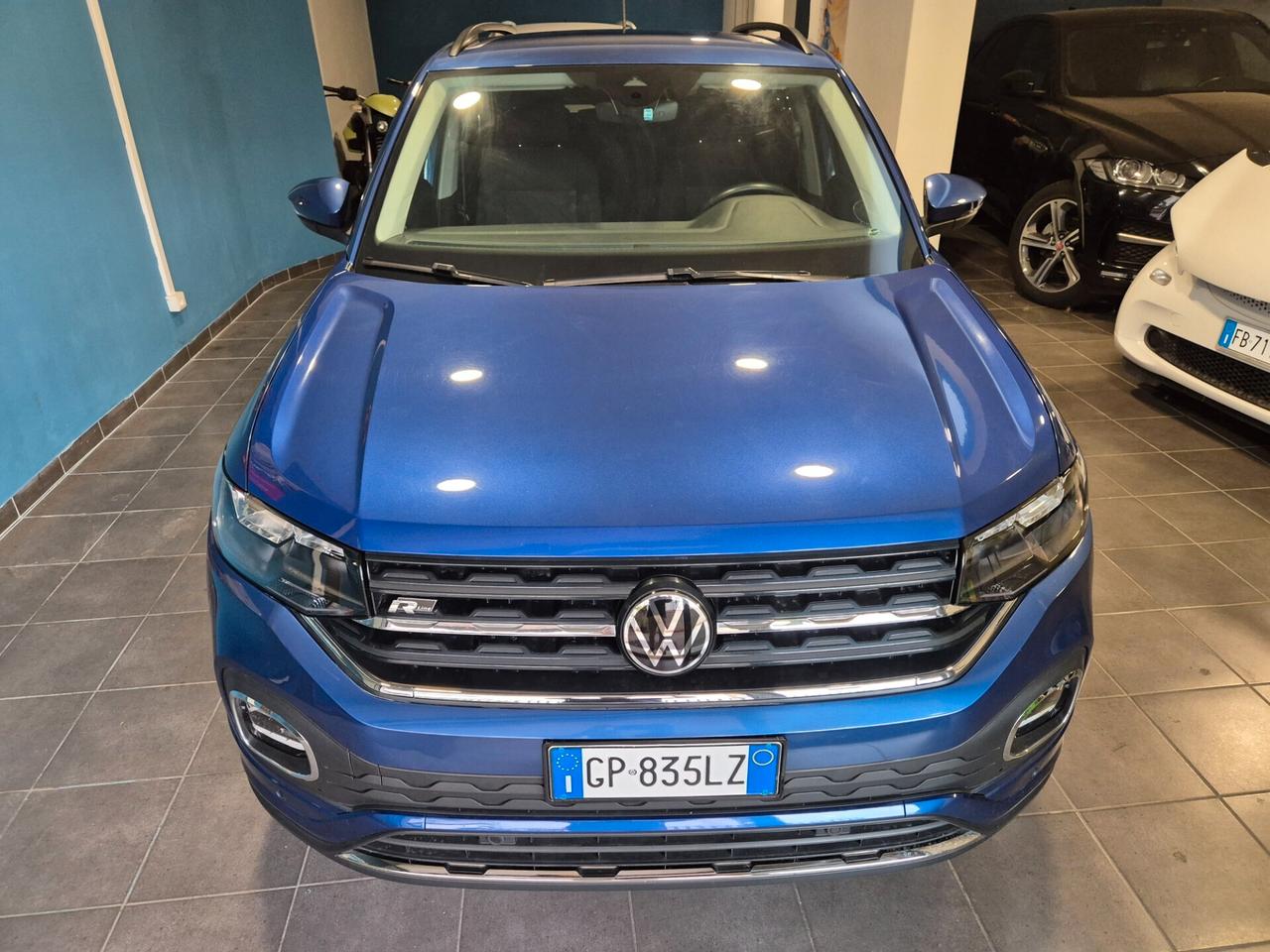 Volkswagen T-Cross 1.0 TSI R LINE