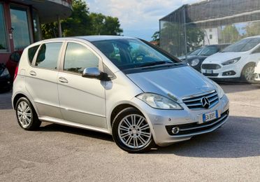 MERCEDES CLASSE A180 2010 cambio automatico ok neopatentati ! ! !