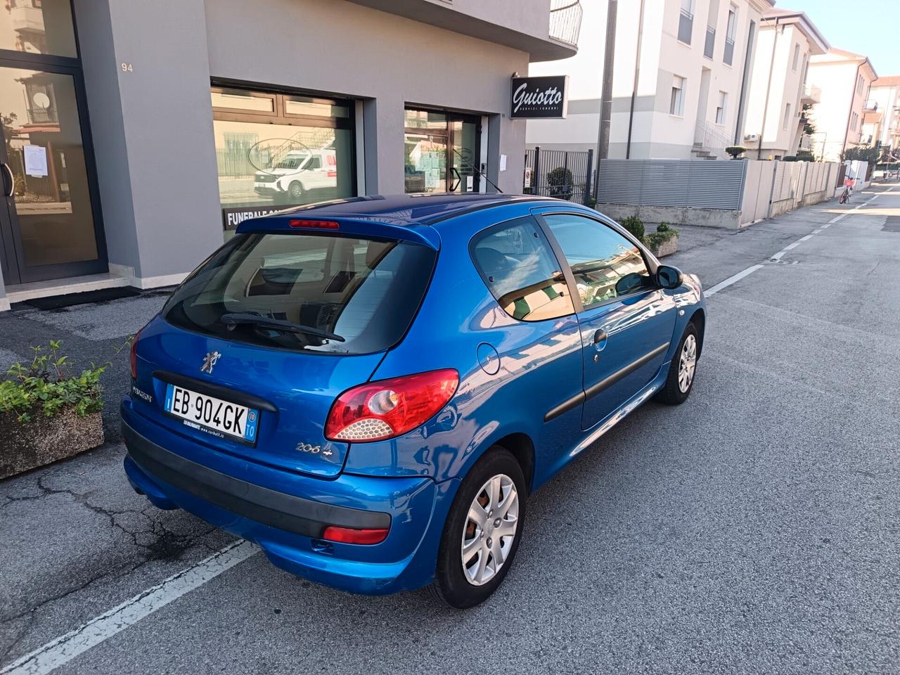Peugeot 206 Plus 1.1 60CV 3p. ECO GPL