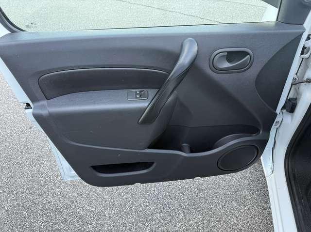 Nissan NV250 1.5dci Furg L2 115cv E6D Temp 2000x1400x1200kg707