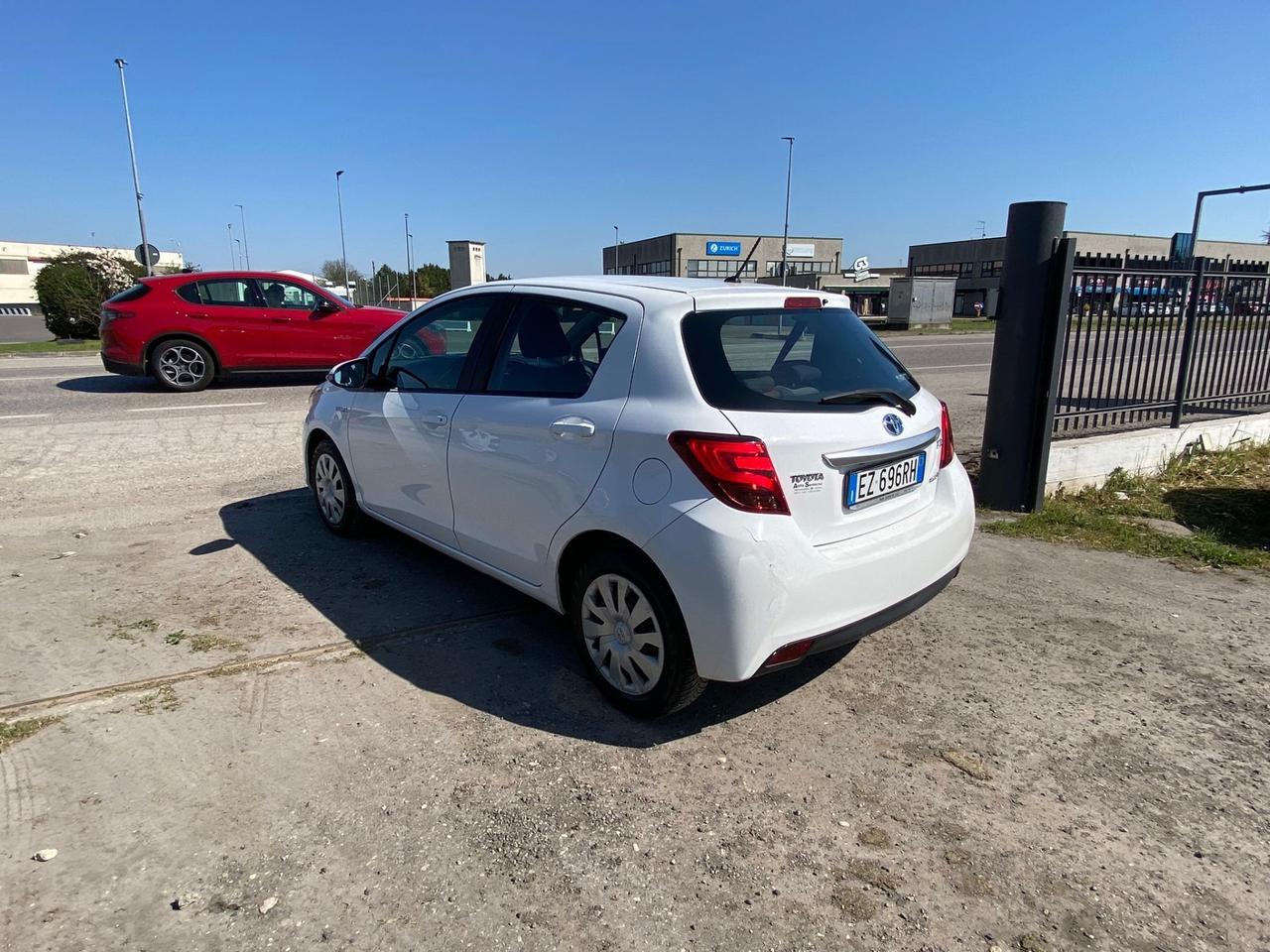 Toyota Yaris 1.5 130 Hybrid 5 porte Lounge