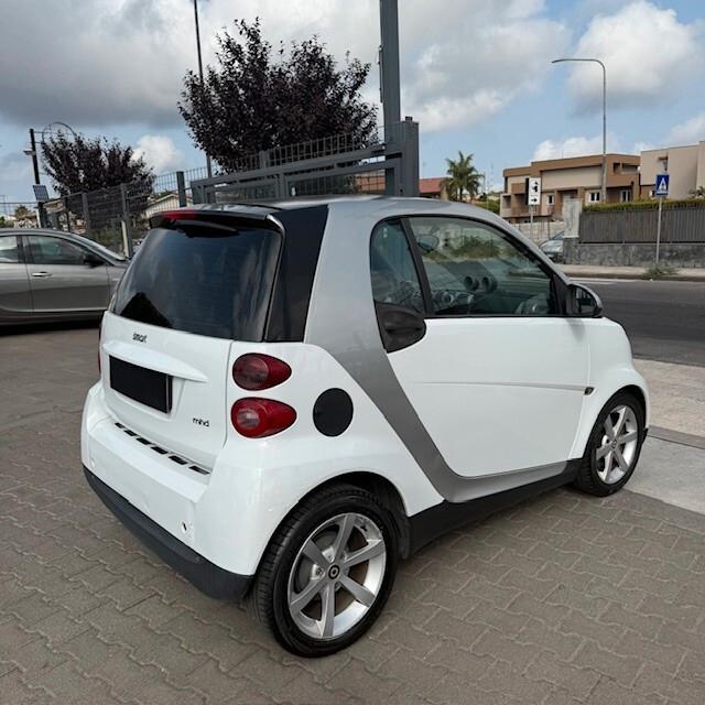 Smart ForTwo 1000 52 kW coupé passion