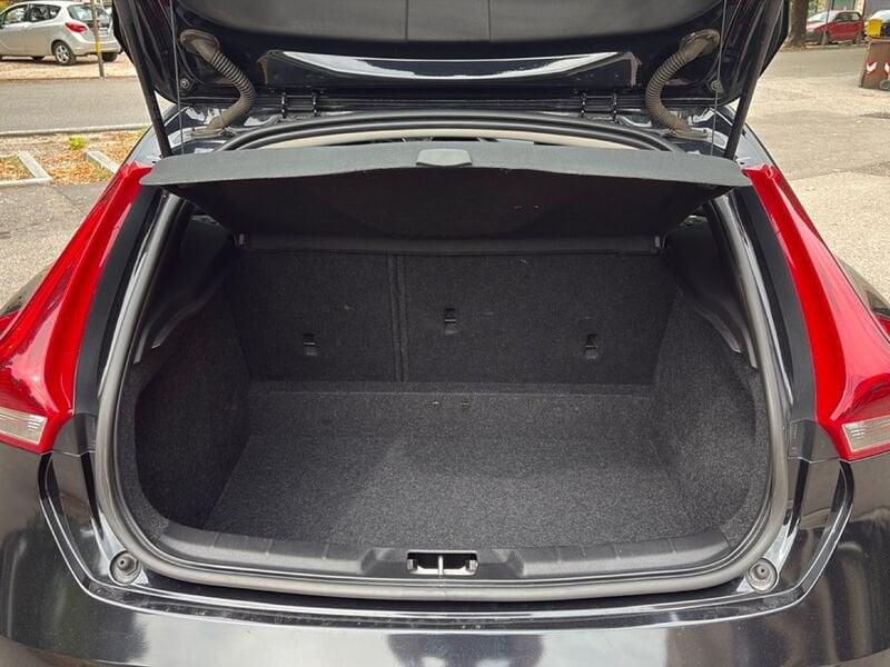 Volvo V40 D2 Summum