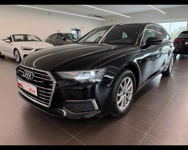 AUDI A6 Avant 40 2.0 TDI S tronic Business Design