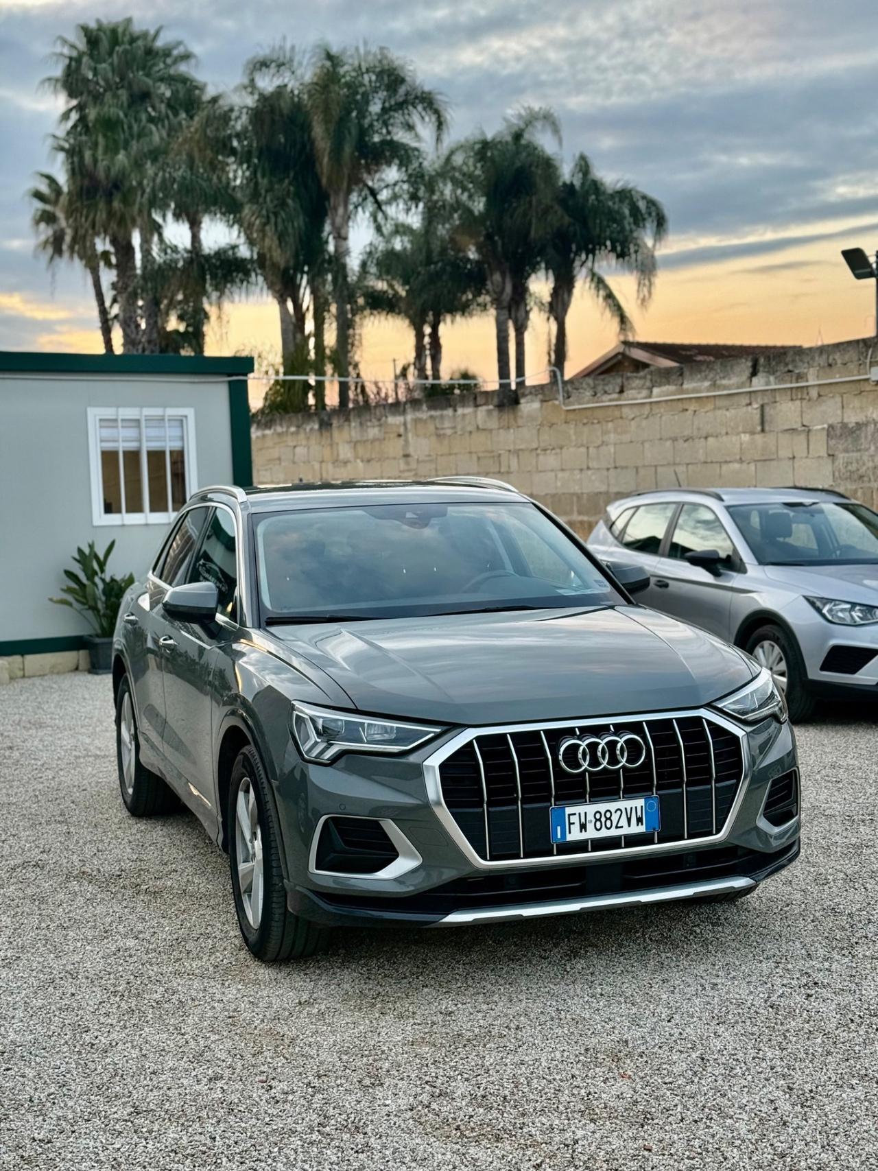 Audi Q3 2.0 TDI 150 CV S tronic advanced