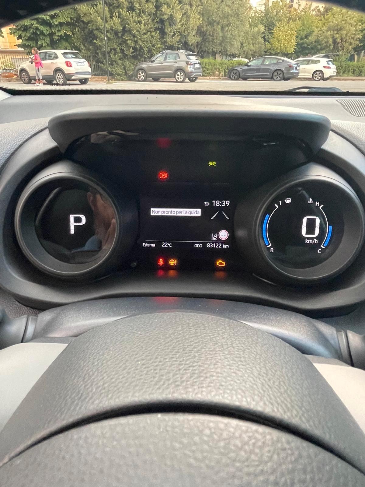 Toyota Yaris 1.5 Hybrid 5 porte Trend