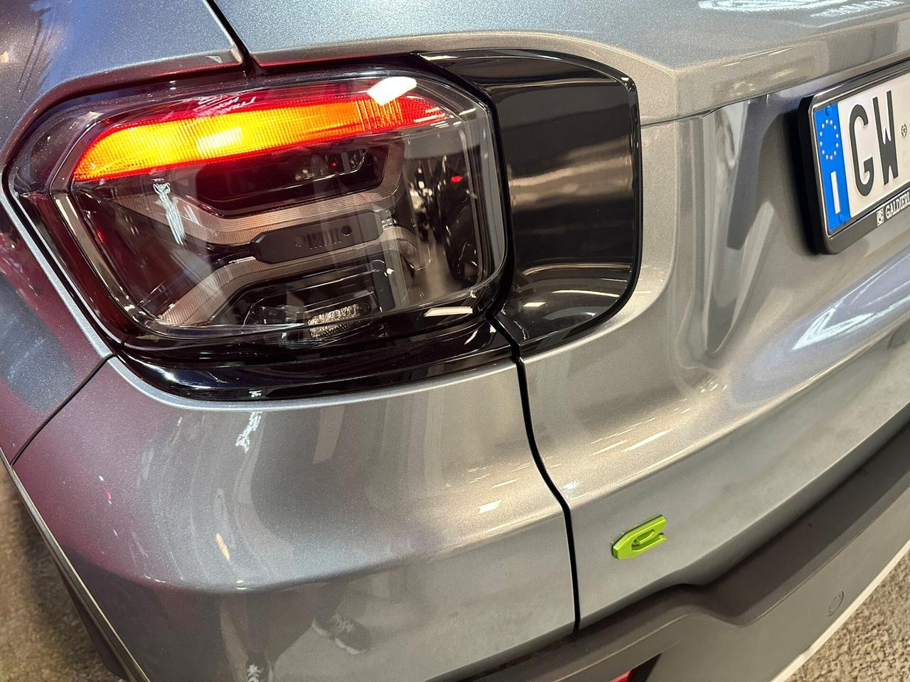 Jeep Avenger 1.2 Turbo 100 CV MHEV Longitude