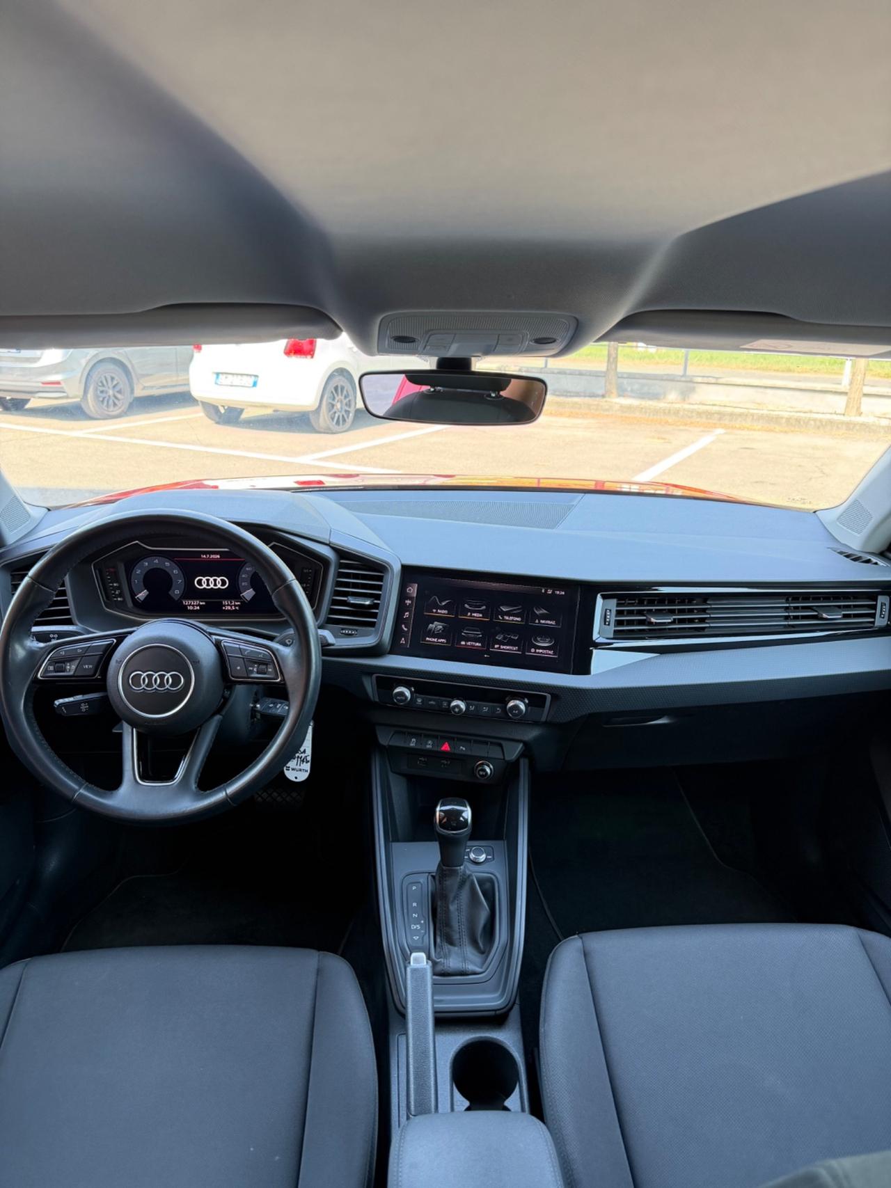 Audi A1 SPB 30 TFSI S tronic line edition