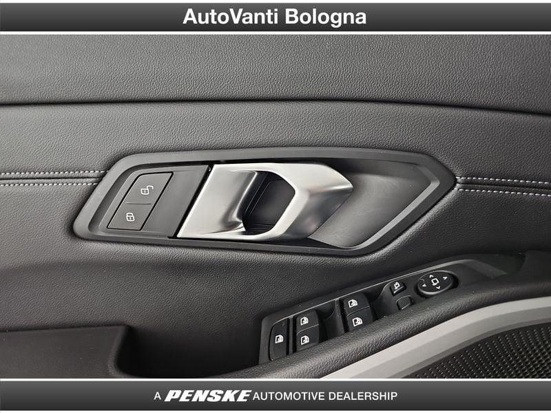 BMW Serie 3 320d Touring mhev 48V Business Advantage auto